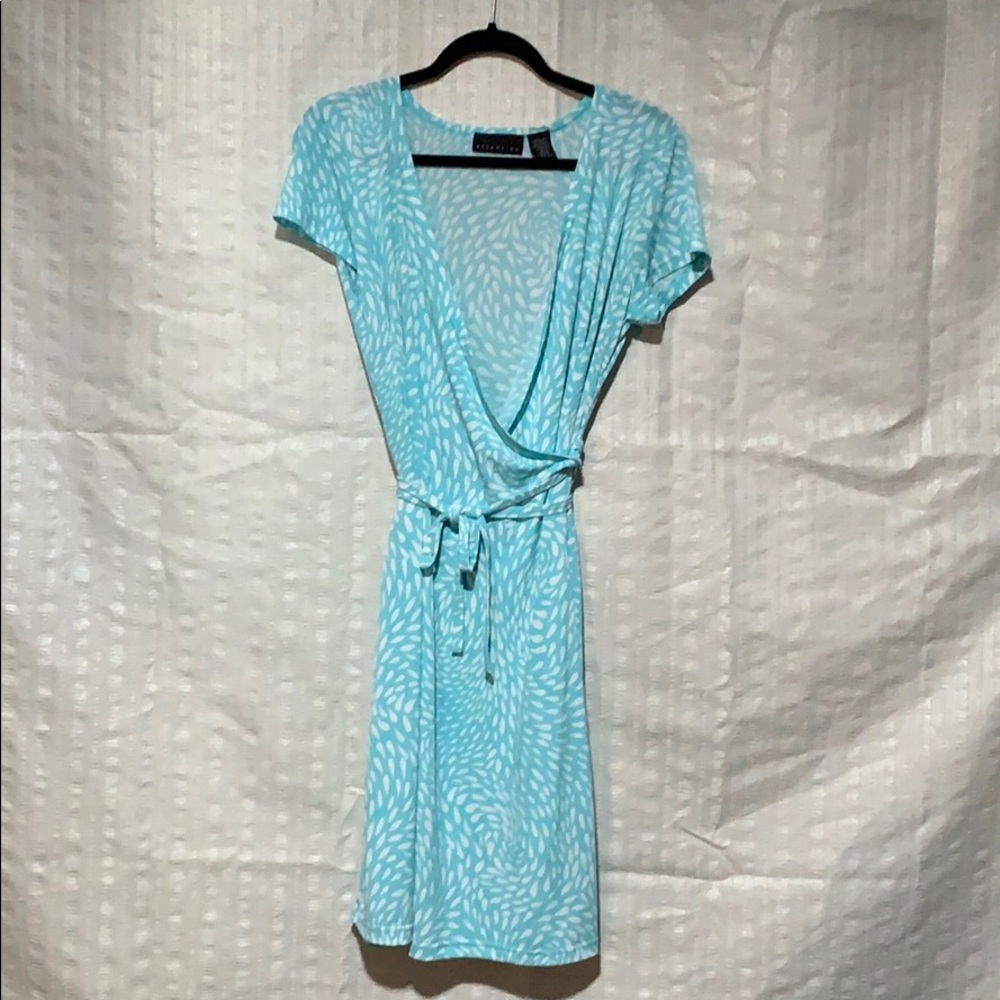 Attention Turquoise/white Print Wrap Dress